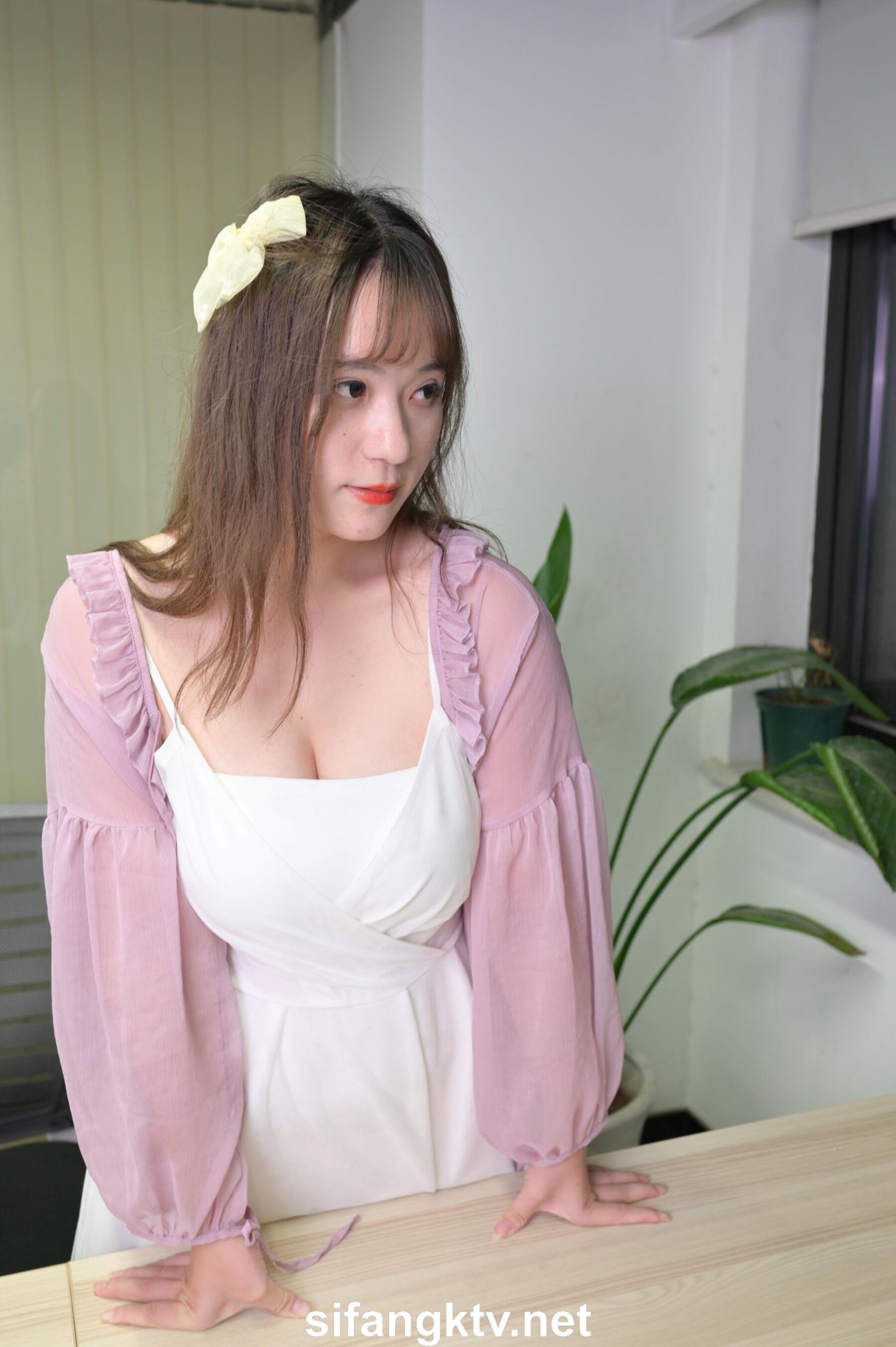 国模人体 国模小唯大尺度性爱人体私拍套图(67)