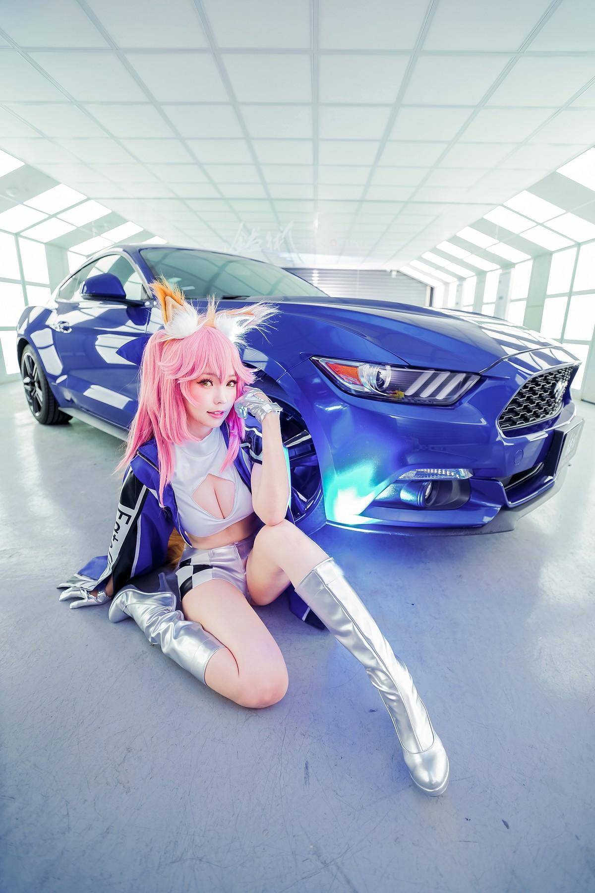 Cosplay ElyEE子 玉藻前赛车(13)