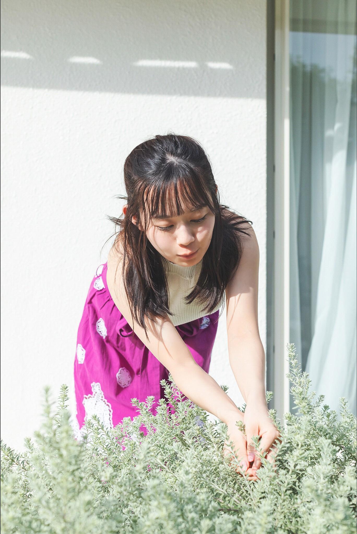 Saeko Kondo 近藤沙瑛子, ＦＲＩＤＡＹデジタル写真集 「ｐｕｒｅ　ｐｕｒｐｌｅ」 Set.01(2)