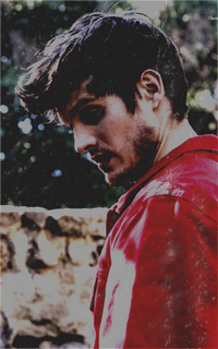 Daniel Sharman WkLG0xKT_o