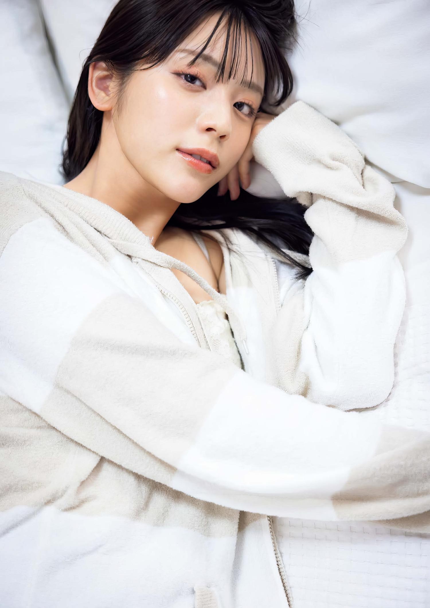 Asuka Kijima 貴島明日香, Big Comic Spirits 2024 No.26 (ビッグコミックスピリッツ 2024年26号)(8)