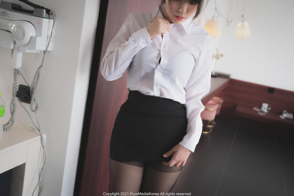 Pure Media Vol.69: Mozzi (모찌) (99 photos)(2)
