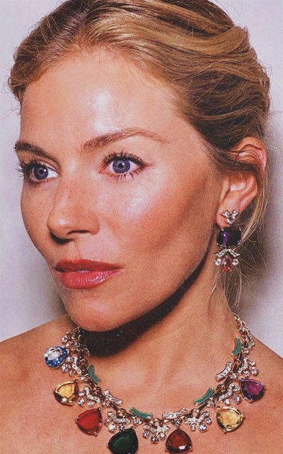 Sienna Miller - Page 5 AarLhaRg_o