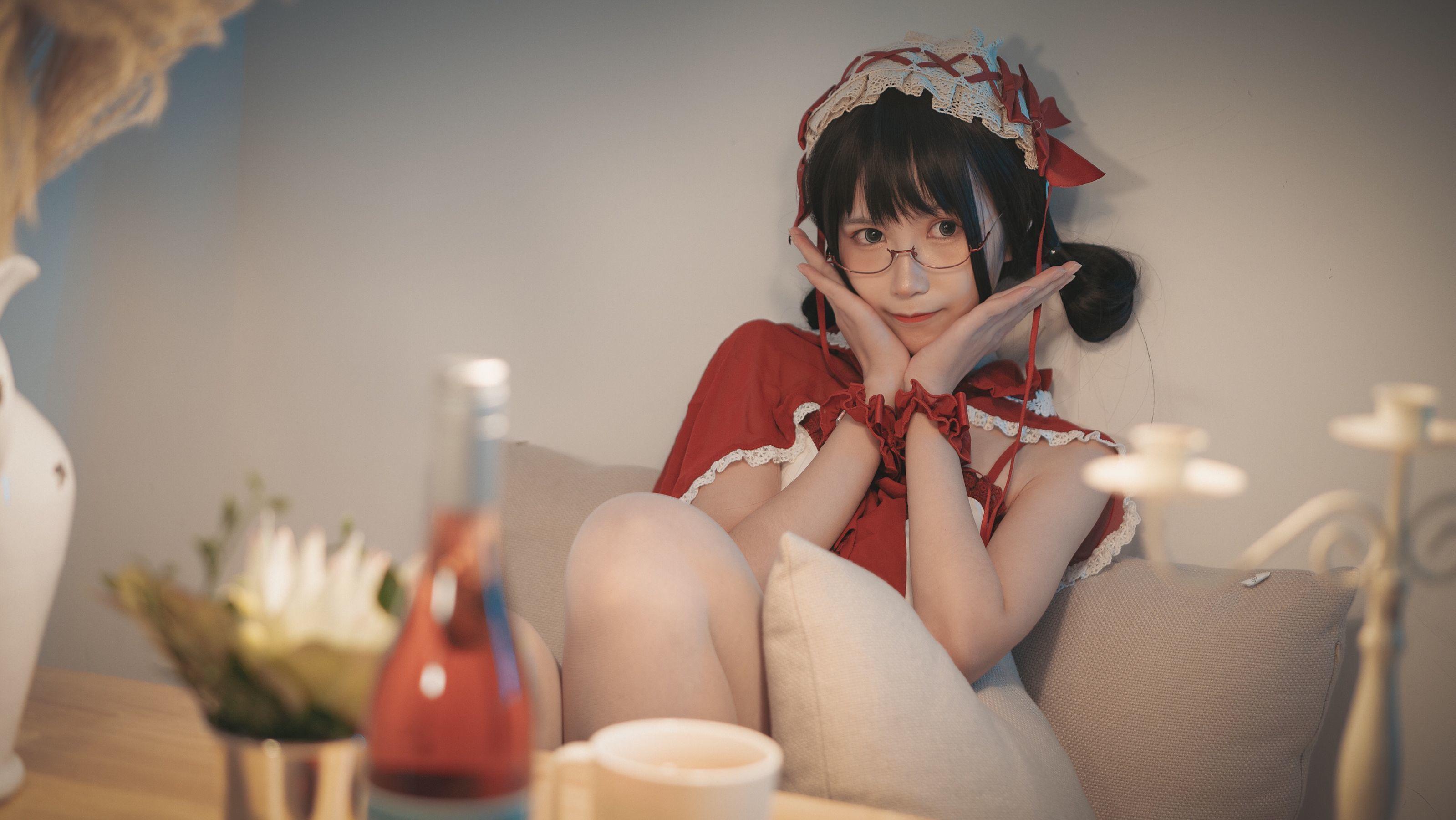 [网红Coser] 逐月su 《小红帽》 写真集(28)