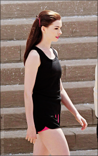 Anne Hathaway Sii8ZT6t_o