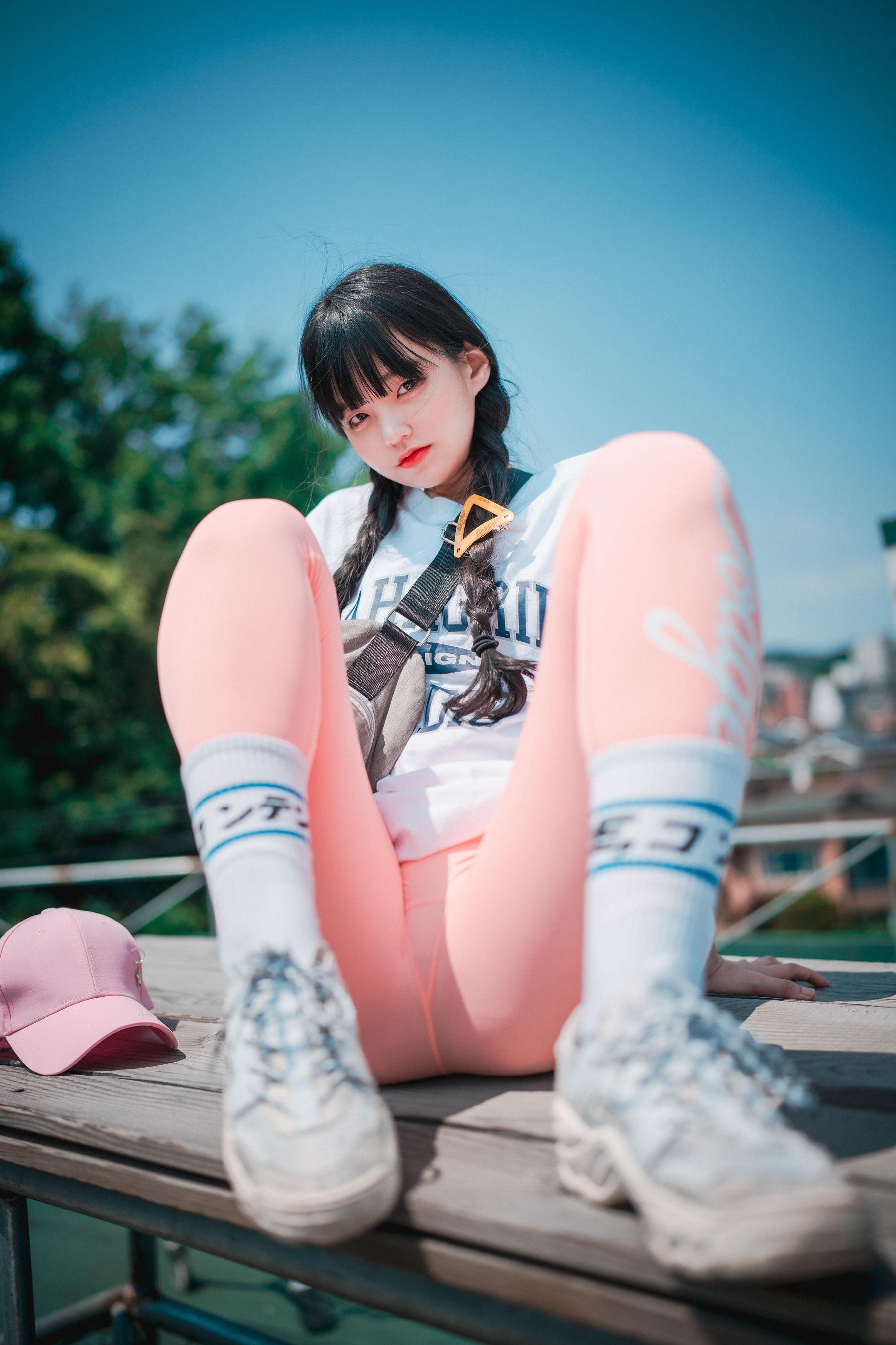 [DJAWA] Jenny – Loose and Tight Pink 写真套图(76)