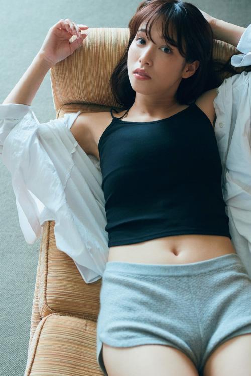 Reina Sumi 鷲見玲奈, Weekly Playboy 2021 No.25 (週刊プレイボーイ 2021年25号)