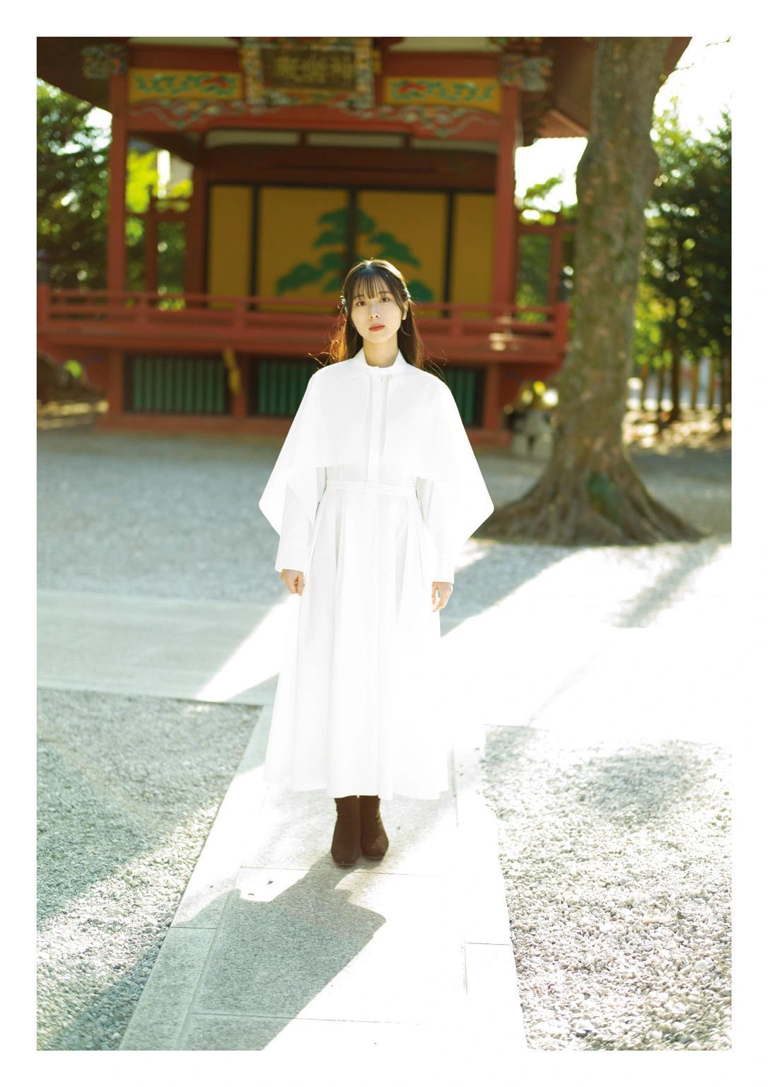Kotoko Sasaki 佐々木琴子, 1st写真集 「明け方の夢」 Set.04(27)