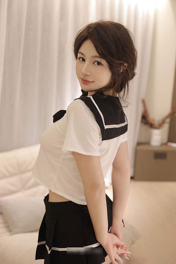秀人女神沈思怡制服少女按摩棒无圣光图集(4)