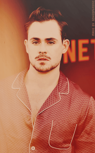 Dacre Montgomery KHlZfkPT_o