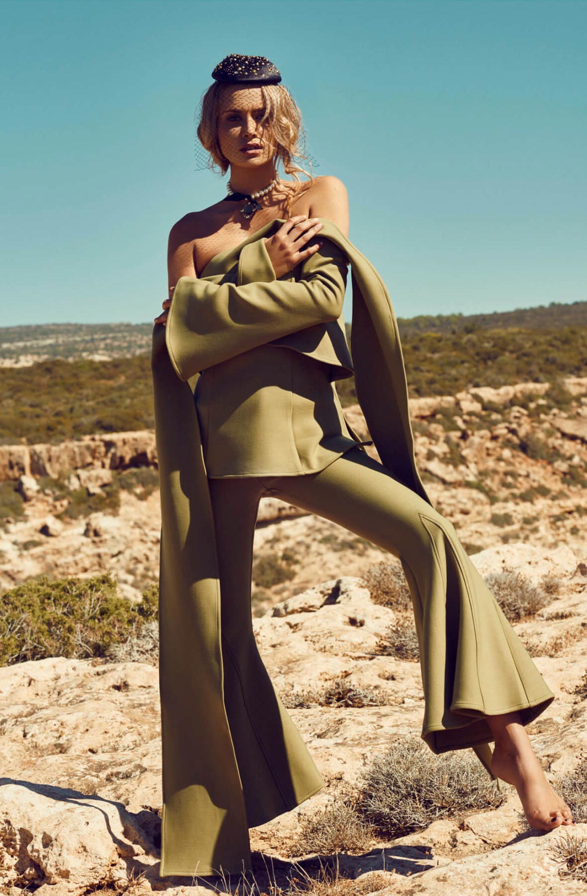 Cheyenne Tozzi by Stefan Imielski / Harper's Bazaar Bulgaria December 2017 Cheyenne Tozzi by Stefan Imielski / Harper's Bazaar Bulgaria December 2017