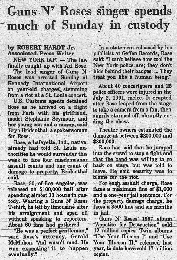 1992.07.10-16 - The St. Louis Post-Dispatch/Associated Press - Reports (Axl) KVSYimuJ_o