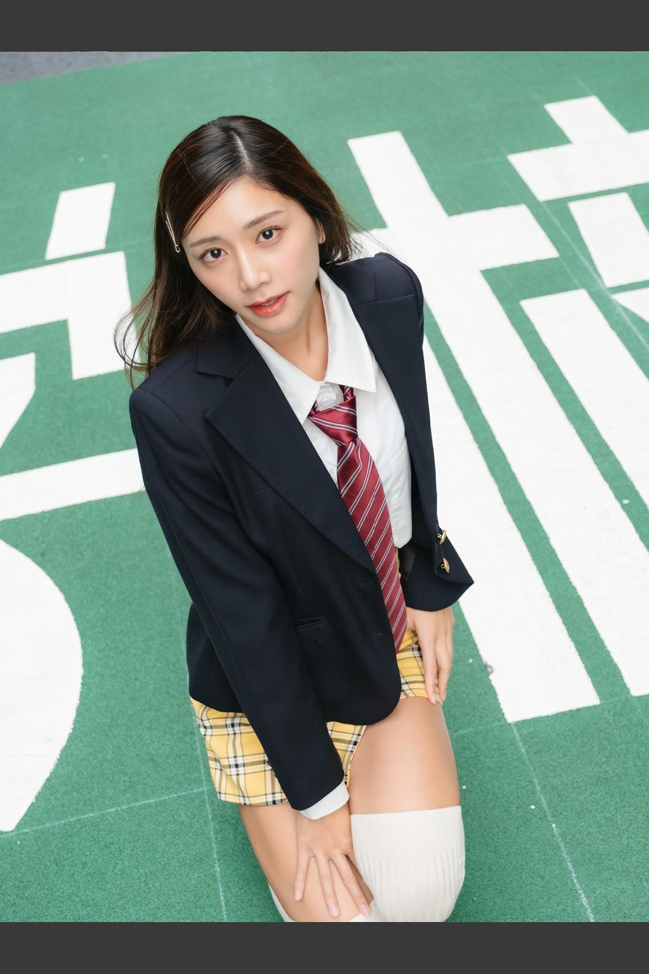 Yasuyo Saito 斎藤恭代, デジタル写真集 「艶めくアイドルライブ」 先行カット(2)