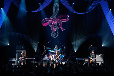 SCANDAL LIVE TOUR 2011 「Dreamer」 TUslYidt_o