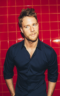 Jake McDorman LwpOQwSo_o