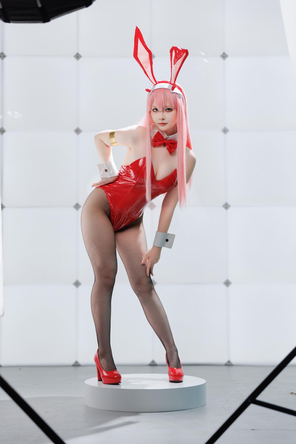 Cosplay 屿鱼 Zero Two(3)