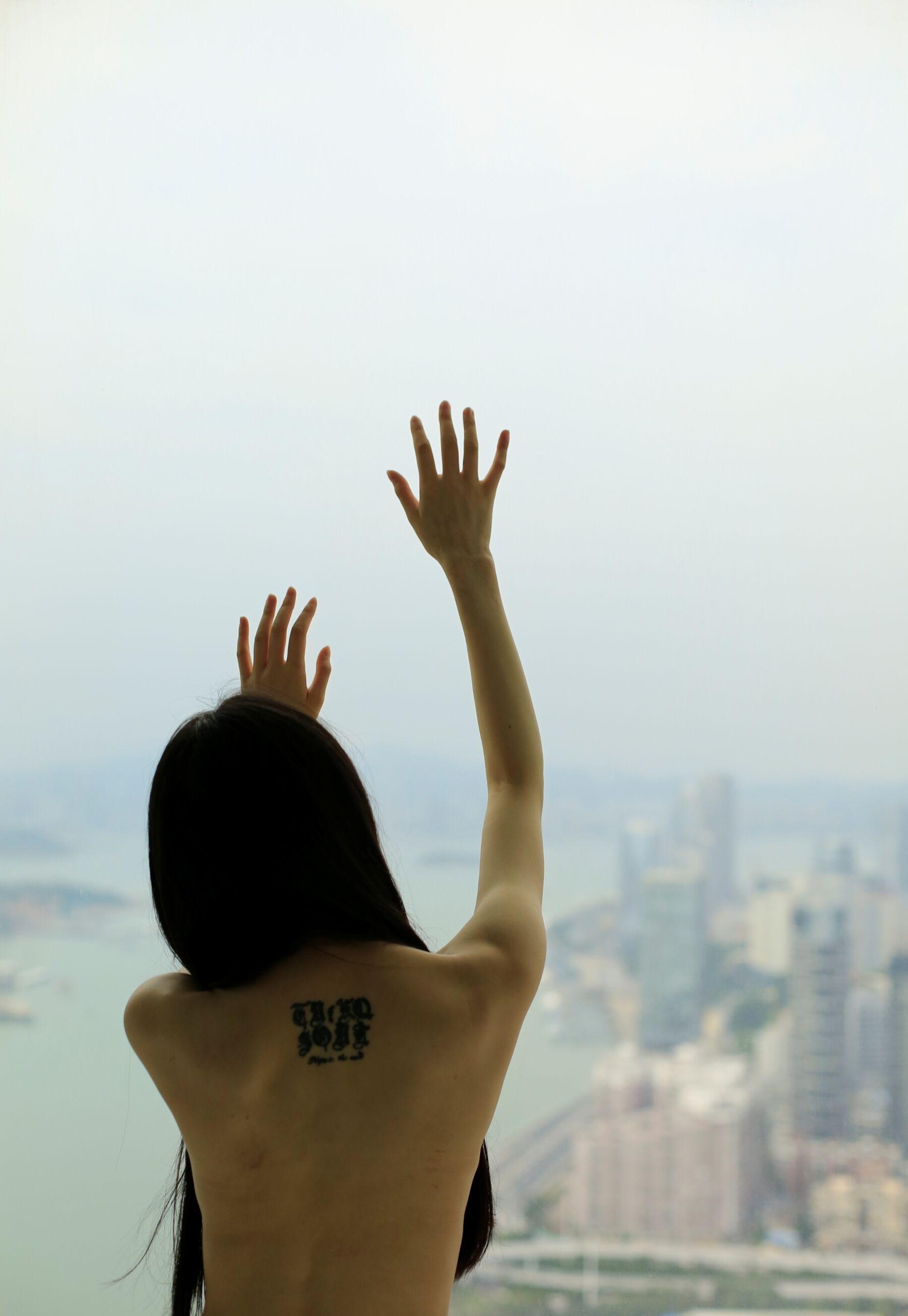 国模套图 素人私房流出(429)