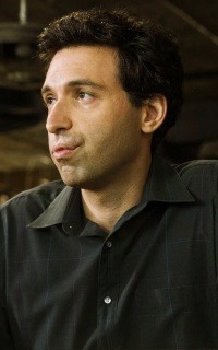 Alex Karpovsky ZfE0wI8G_o