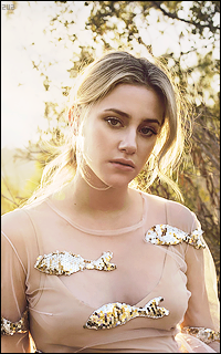 Lili Reinhart C7FU2IS8_o