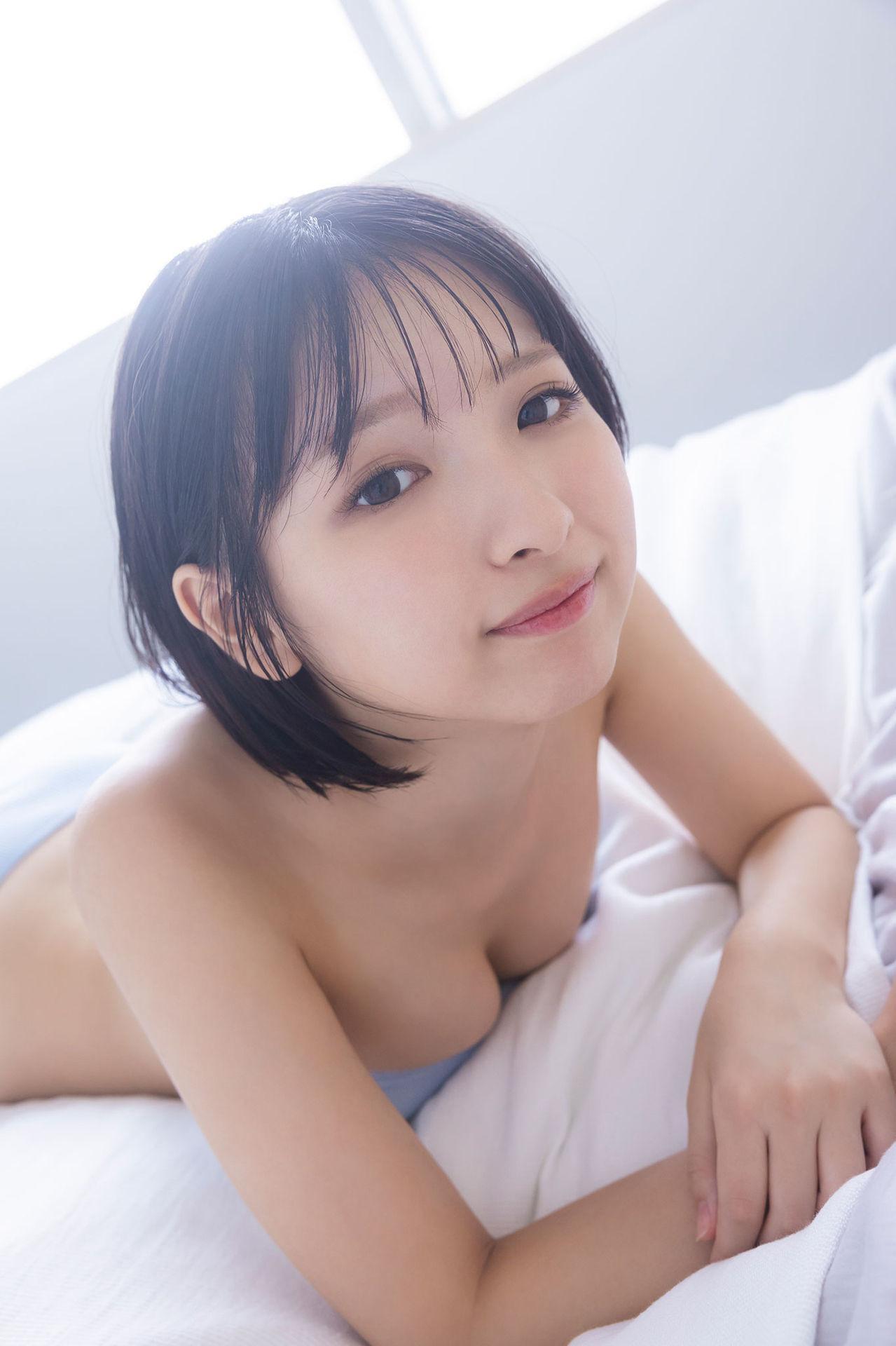 Runa Ichinose 一ノ瀬瑠菜, ヤンマガデジタル写真集 「もしミスマガがメイドだったら！？」(45)