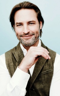 Josh Holloway KwqDEF50_o