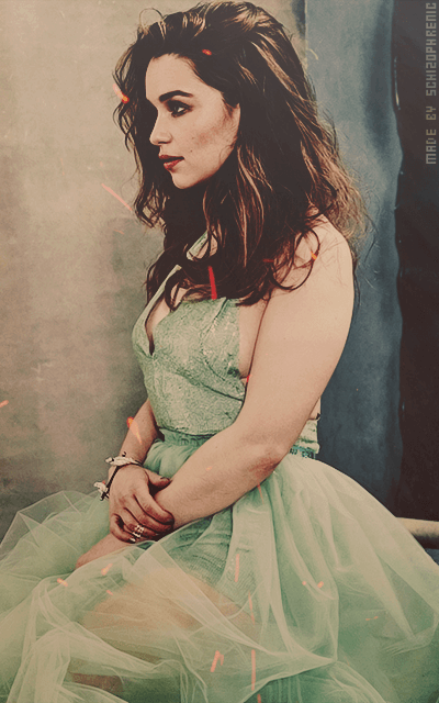 Emilia Clarke L0r1nbmq_o