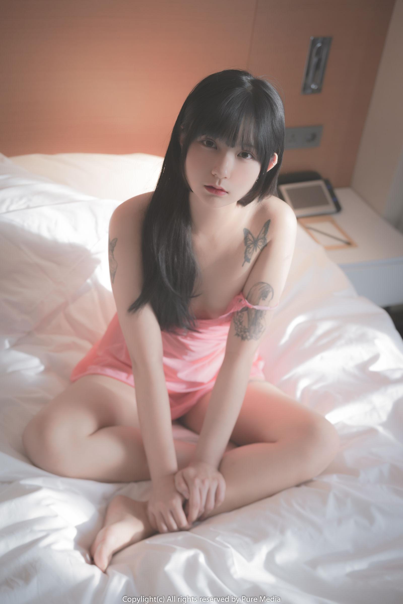 Pure Media Vol. 056 Hizzy(15)