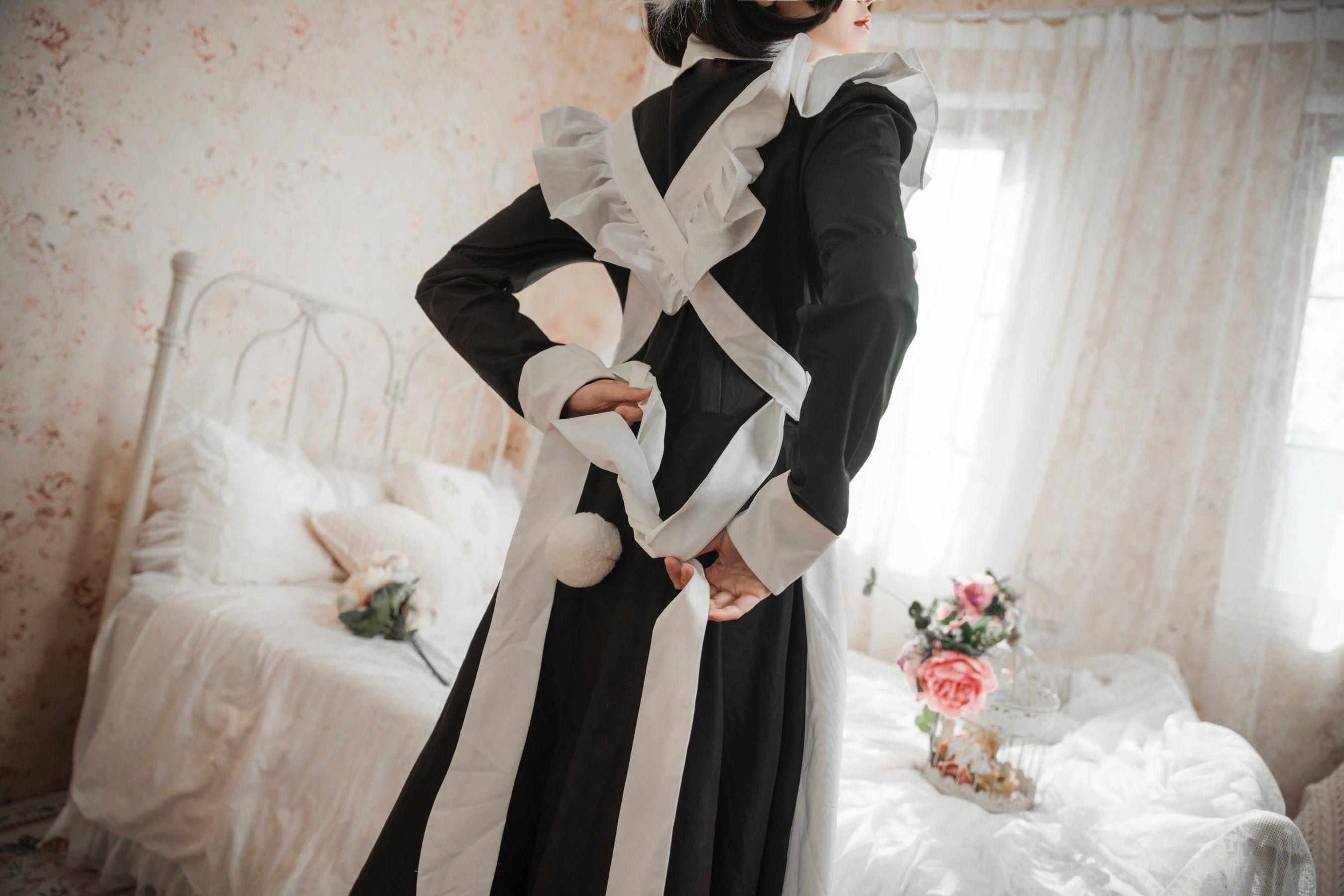 [Coser美女] 三度_69 《兔耳女仆》 写真集(9)