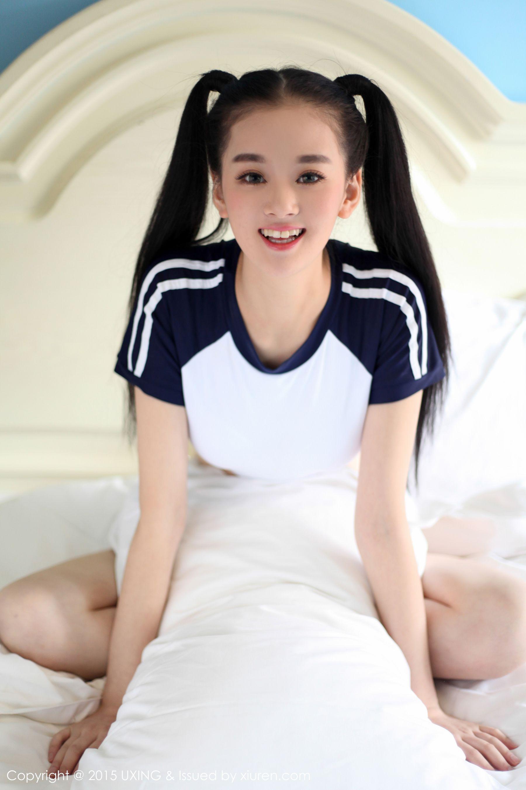 温馨baby – 极品美少女校服系列 [UXING优星馆] Vol.027 写真集