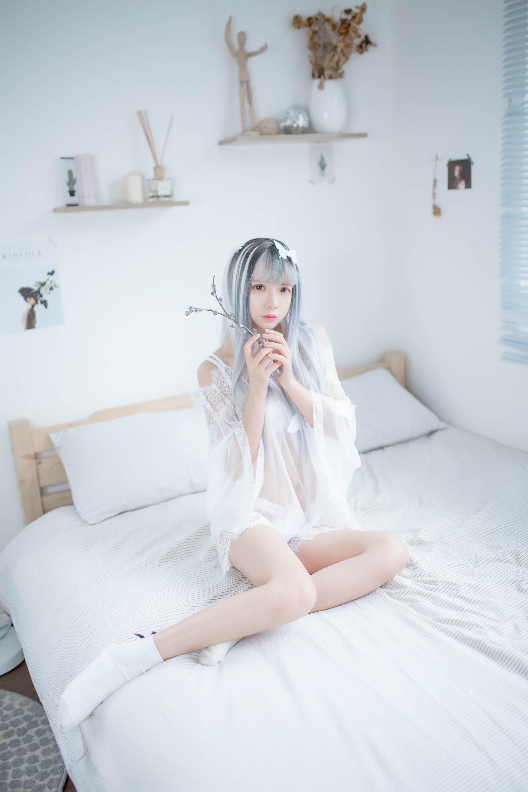 [网红COSER] 疯猫ss – 透明白纱 写真集(5)