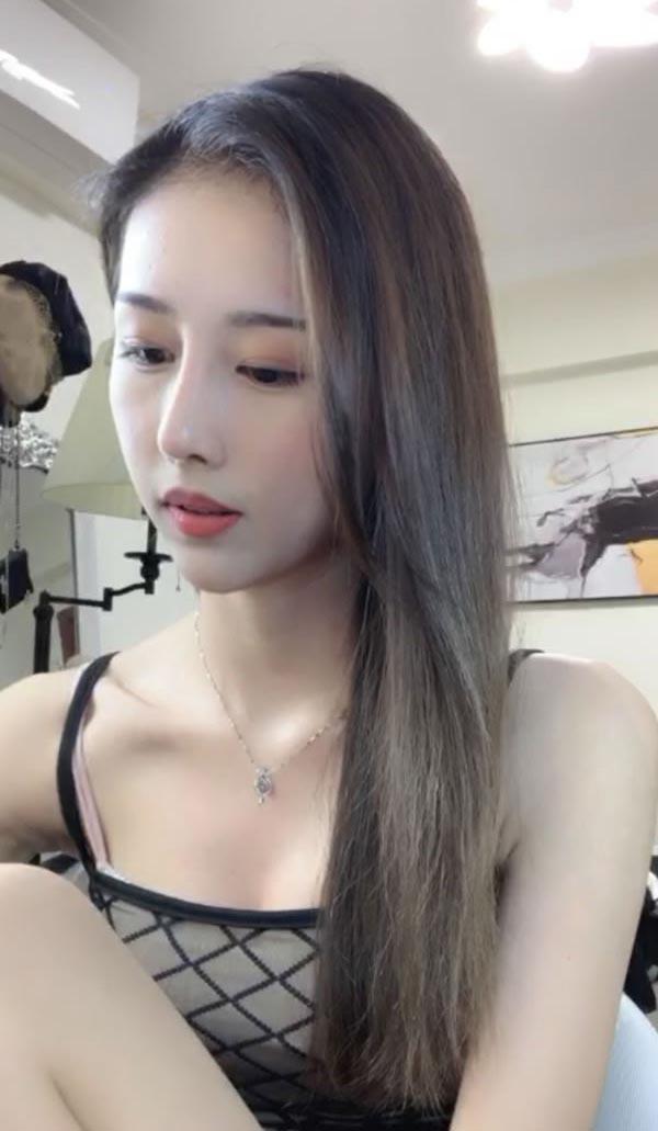 美女主播晓涵VV私拍尺度图集(20)