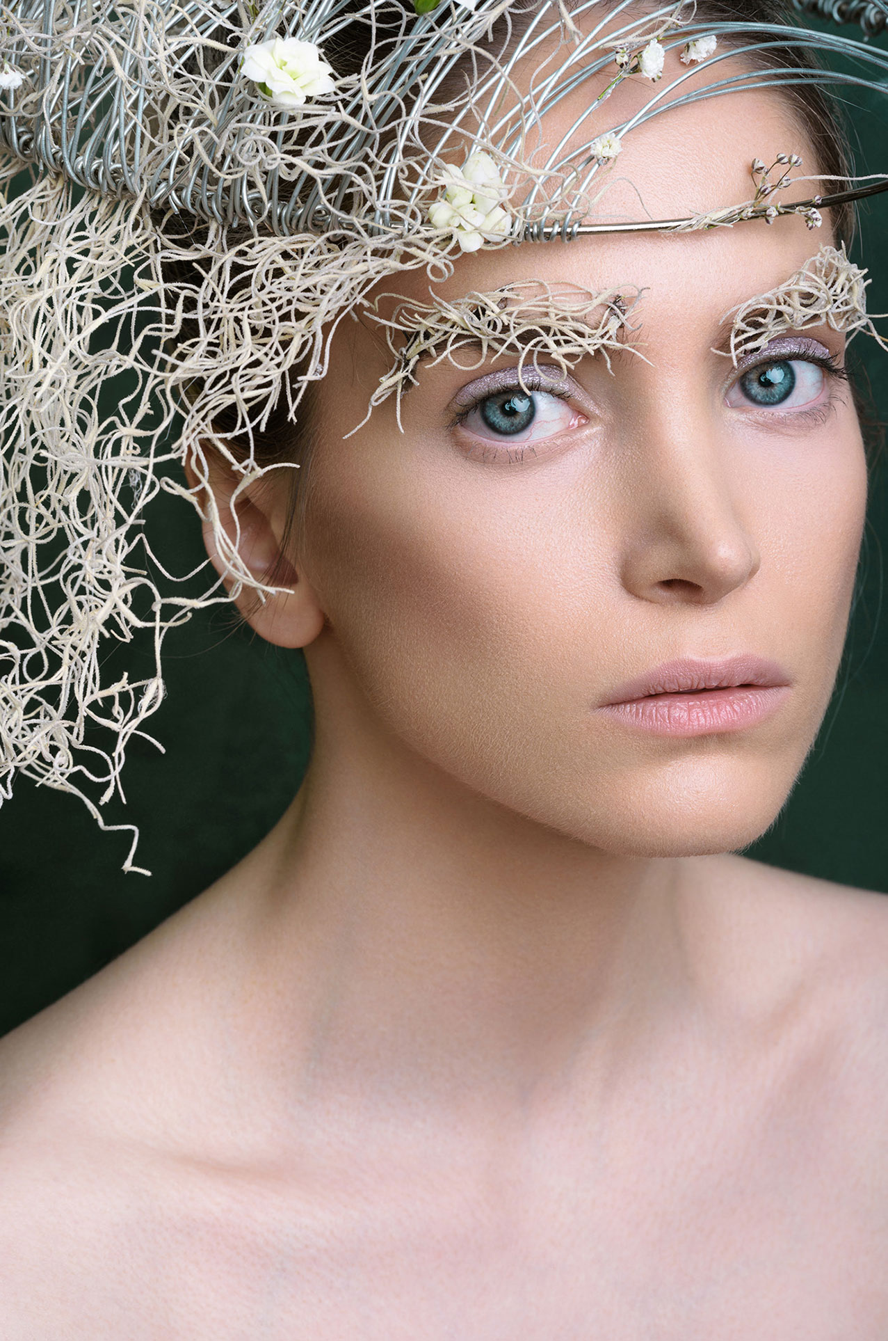 The Maid of Orleans / Veno oS and Shadi Monshizade by Peyman Naderi / Harpers Bazaar Vietnam january 2019 The Maid of Orleans / Veno oS and Shadi Monshizade by Peyman Naderi / Harpers Bazaar Vietnam january 2019