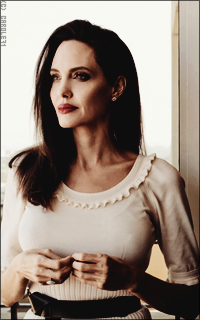 Angelina Jolie O8ur1B0P_o