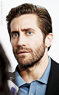 Jake Gyllenhaal - Page 4 FwaMPmjR_o