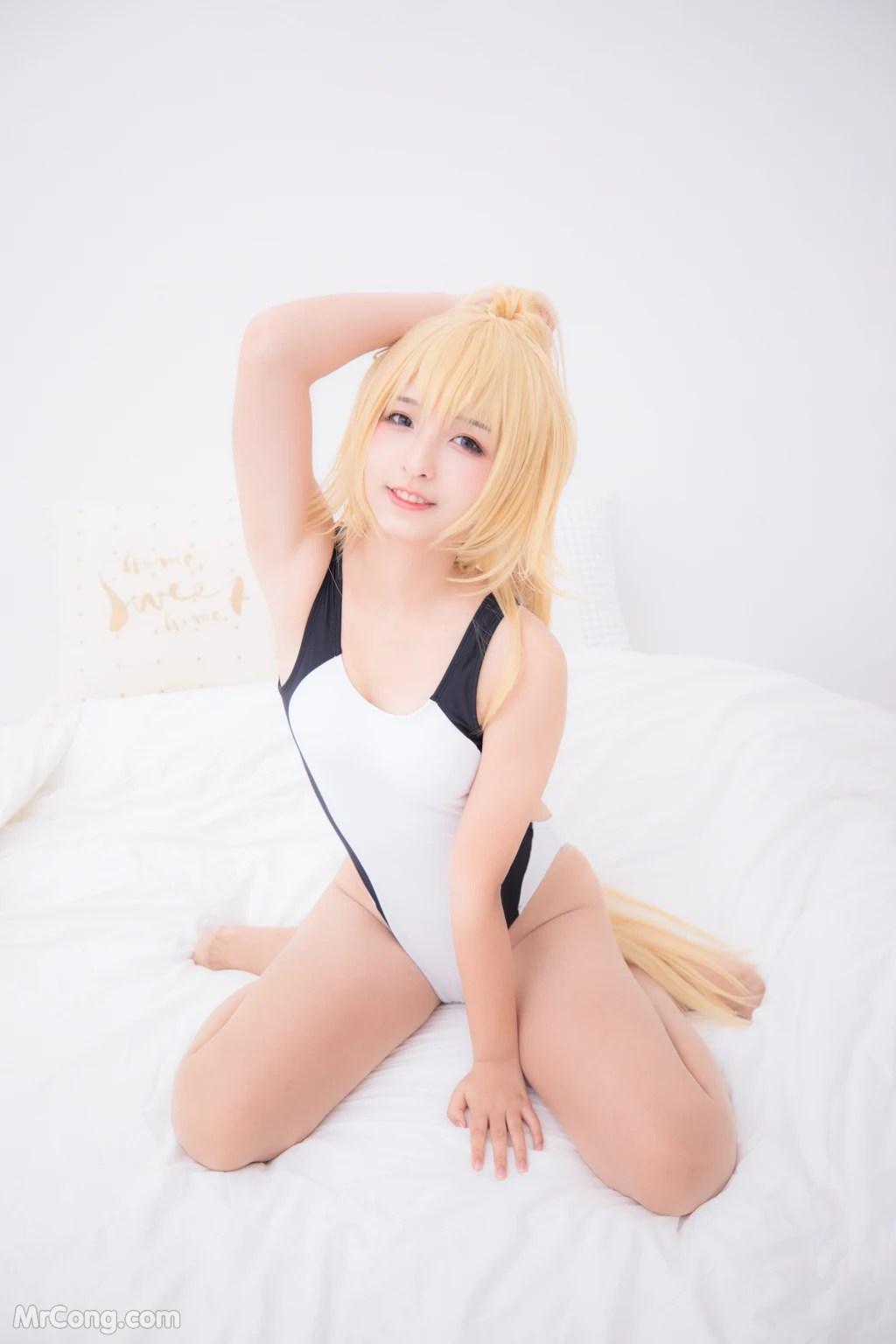 Coser@神楽坂真冬 Vol.036: 电子相册-白贞德《Swimingthedrea》(150 photos)(48)
