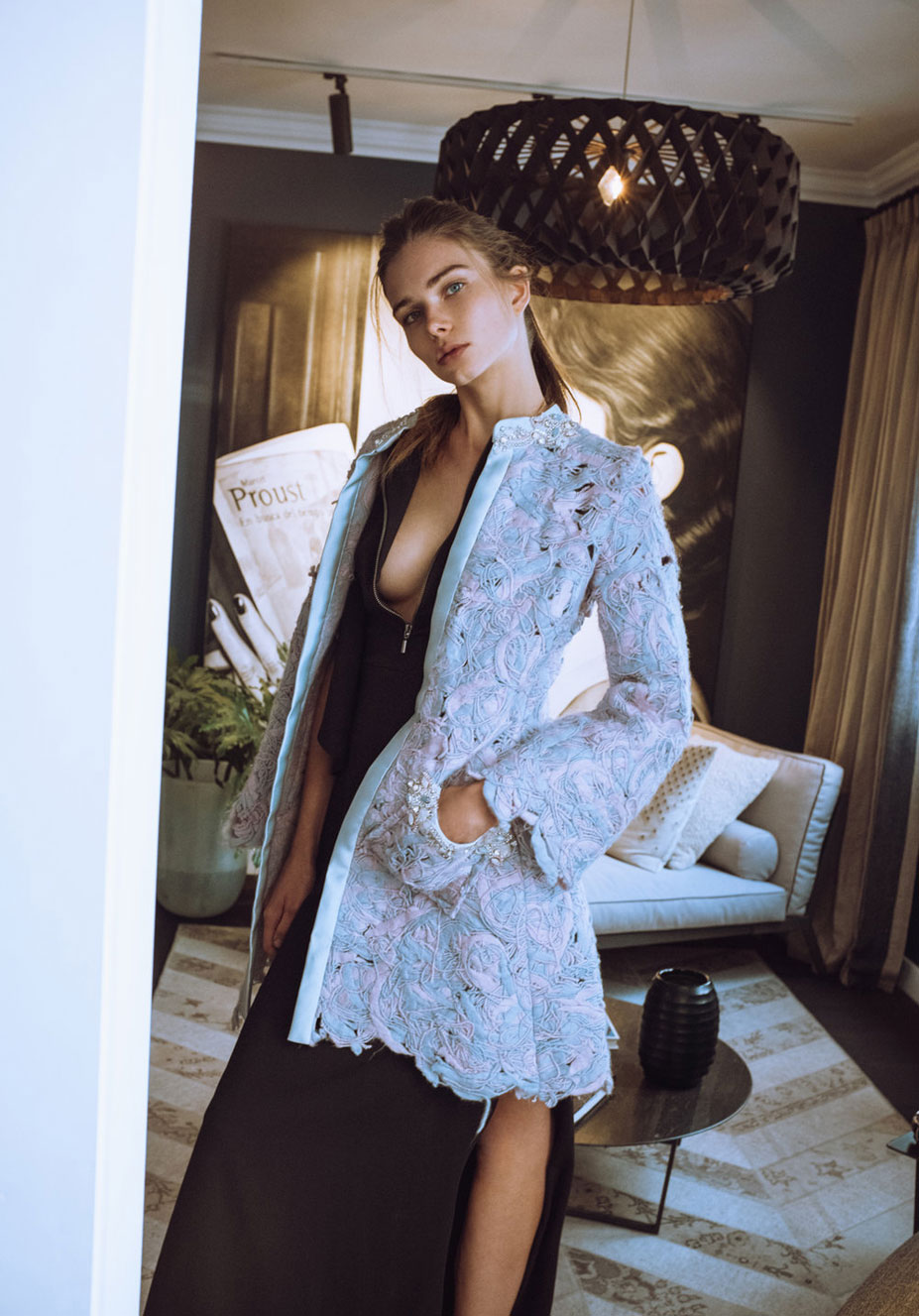 Woman We Love / Anna Stolz by Omar Coria Анна Штольц тестирует модную одежду / фото 10