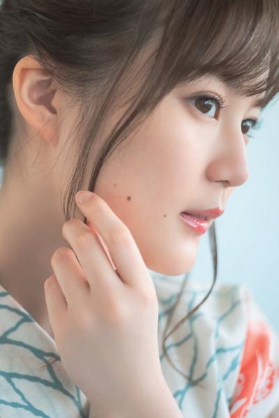 Erika Ikuta 生田絵梨花, Kansai Walker 2019 No.14