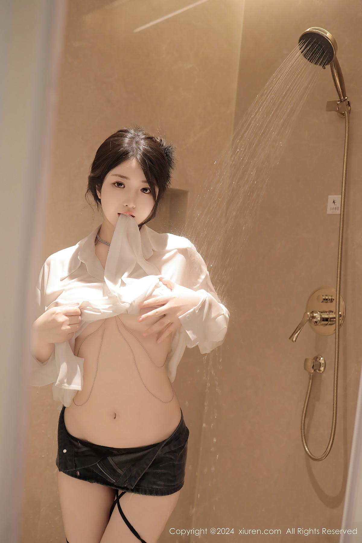 XiuRen秀人网 No.8400 陈小花ChenXiaohua(42)