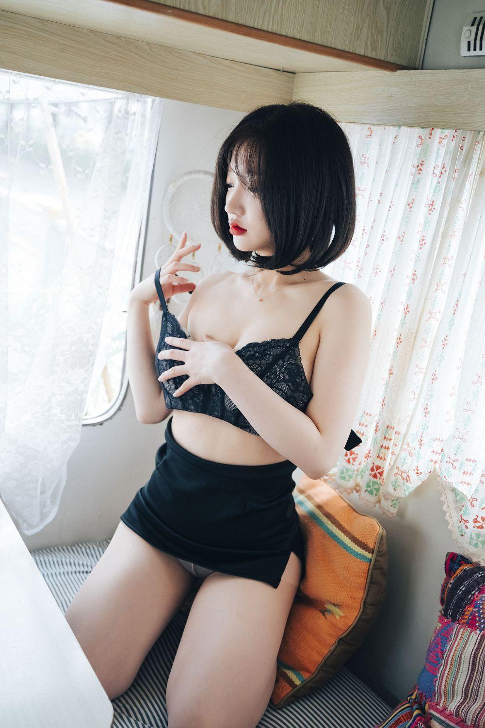 [日本LOOZY写真] Yeeun - Officegirl's Vacation Vol.2/85P(38)