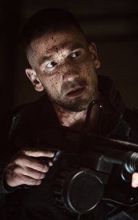 Jon Bernthal  YuqoKXHZ_o