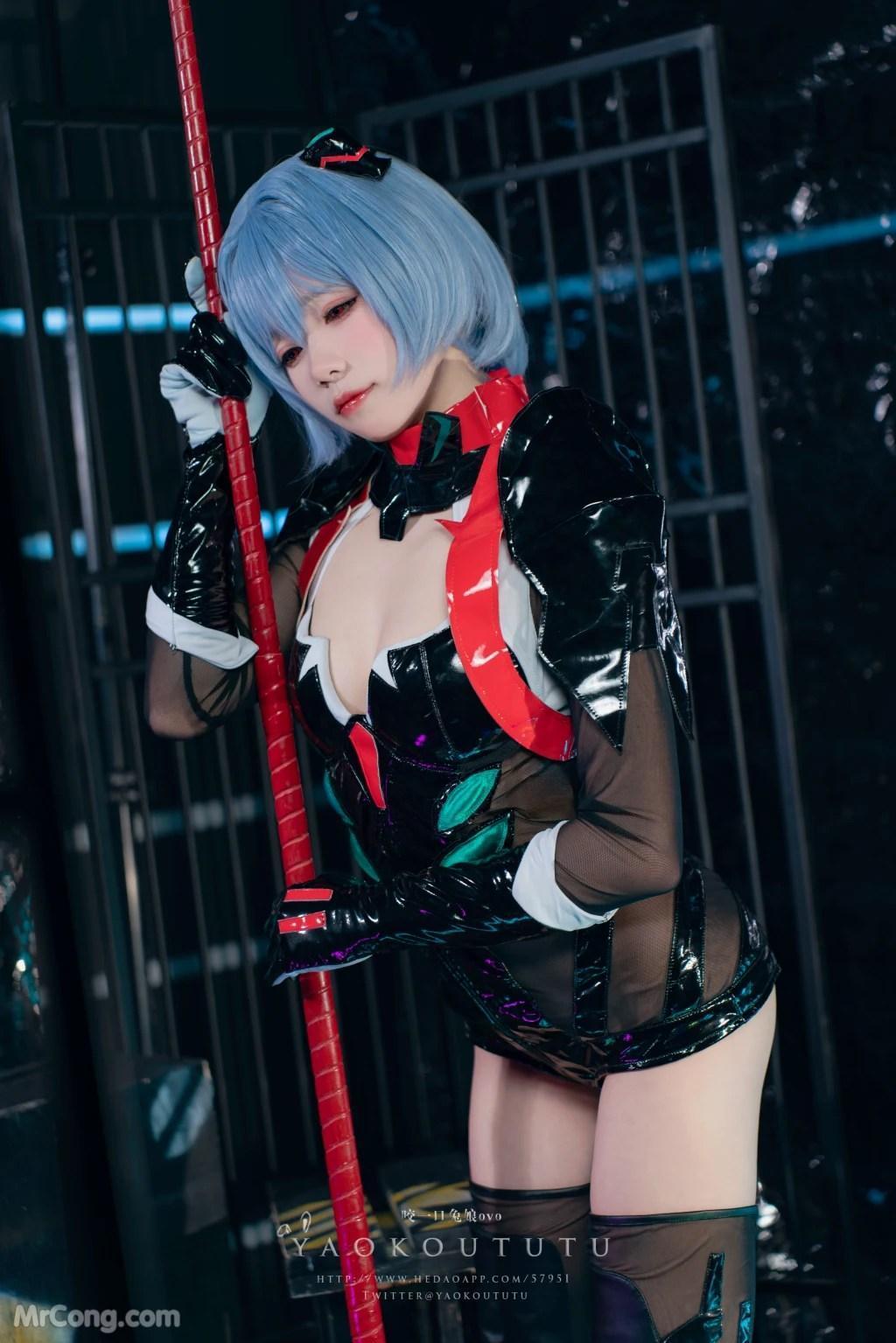 Coser@黏黏团子兔:『黑凌波』&小剧场 (50 photos )(6)