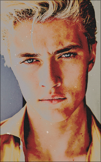 Lucky Blue Smith DcvDZvVu_o