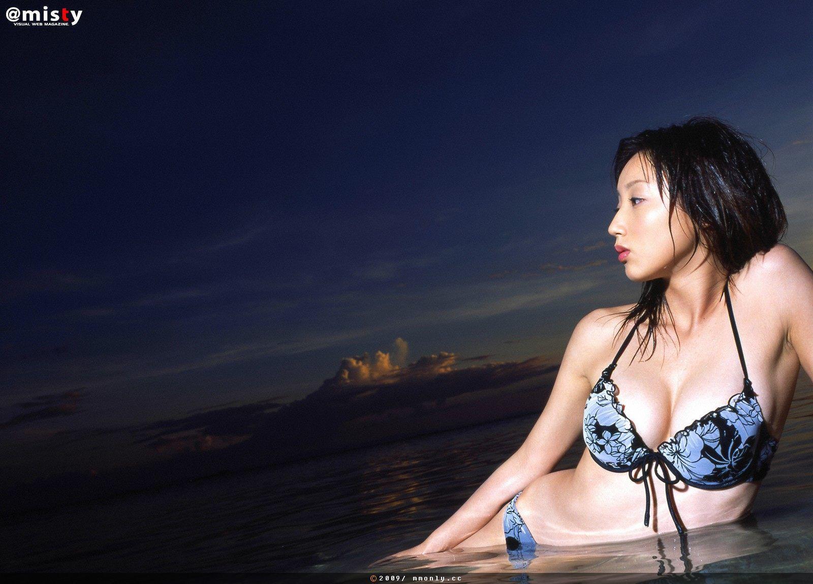 [@misty] No.132 Satomi Hoshino 星野智満 写真集(1)