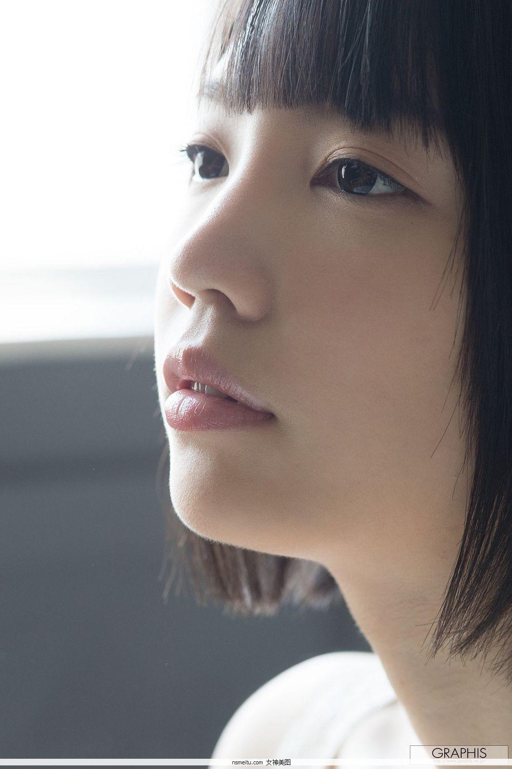 [日本Graphis写真] Gals Koharu Suzuki 鈴木心春 – Angelic Girl(15)