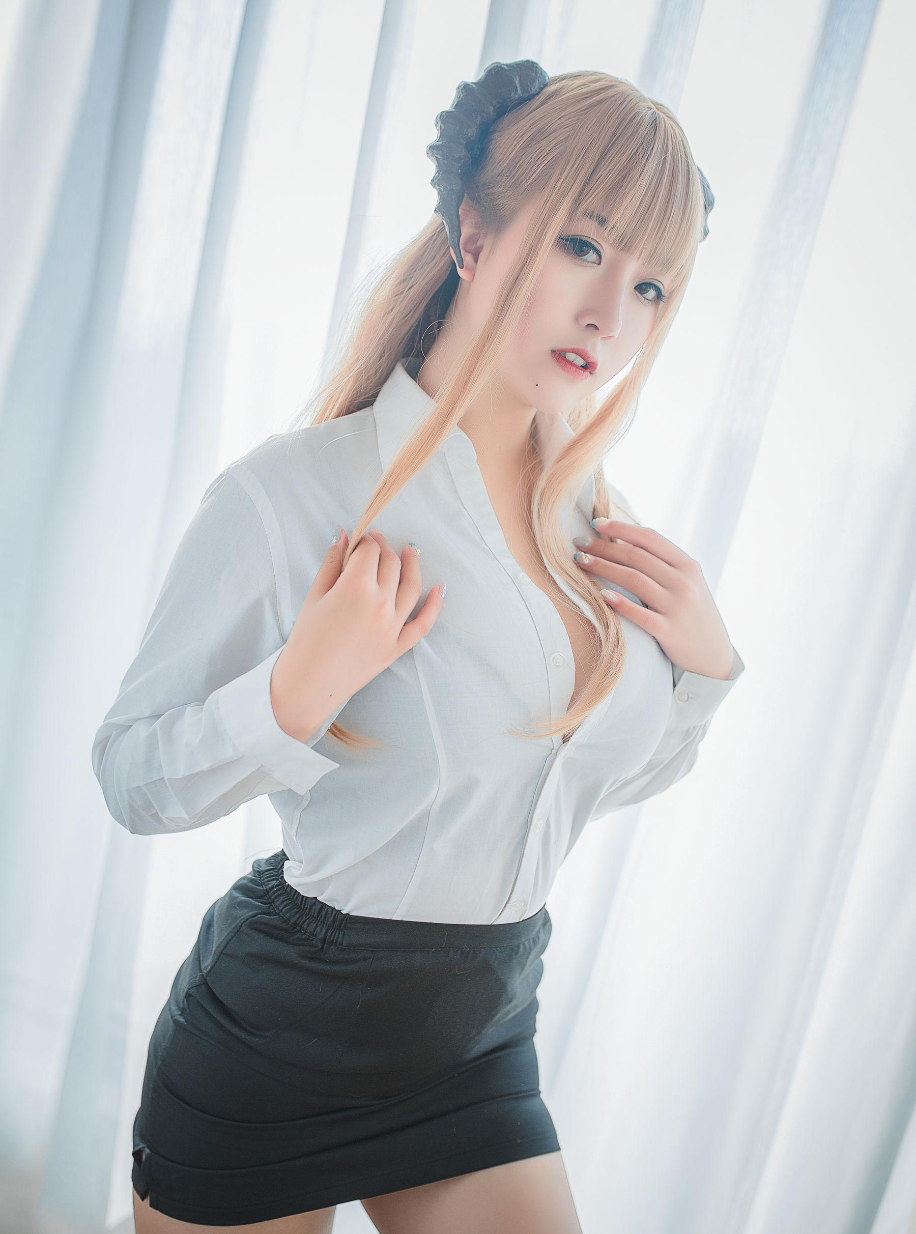 巨乳猫九酱Sakura《兽の物语》 写真集(74)