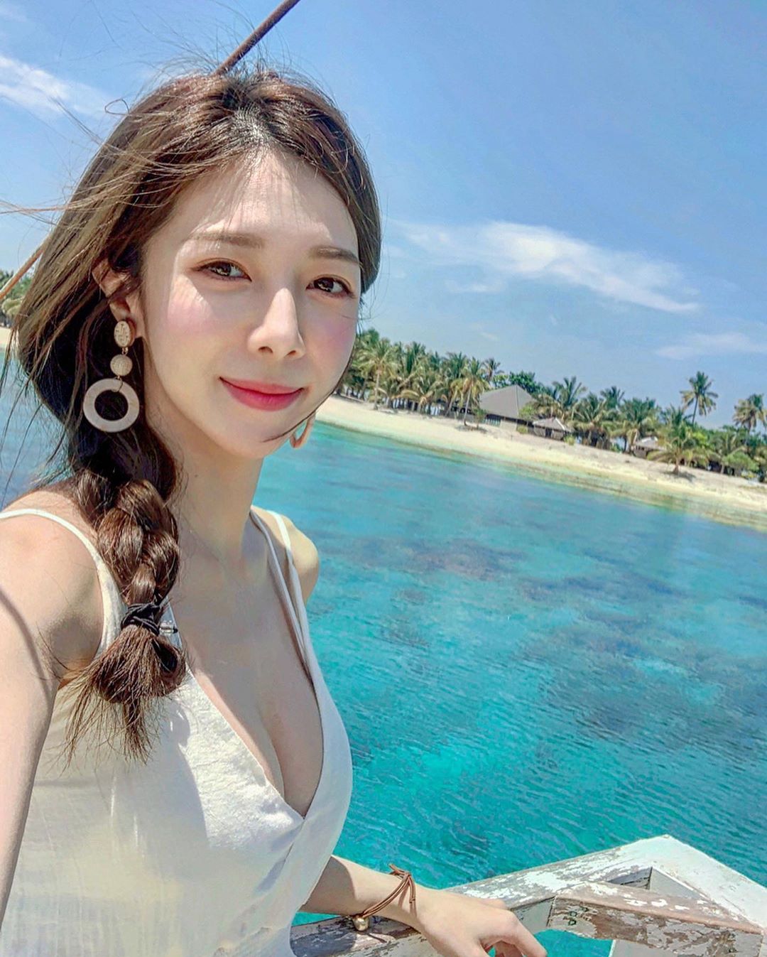 直播正妹—Aᴘʀɪʟ 蕭蕭 SNBBXztO o - 直播正妹—Aᴘʀɪʟ 蕭蕭
