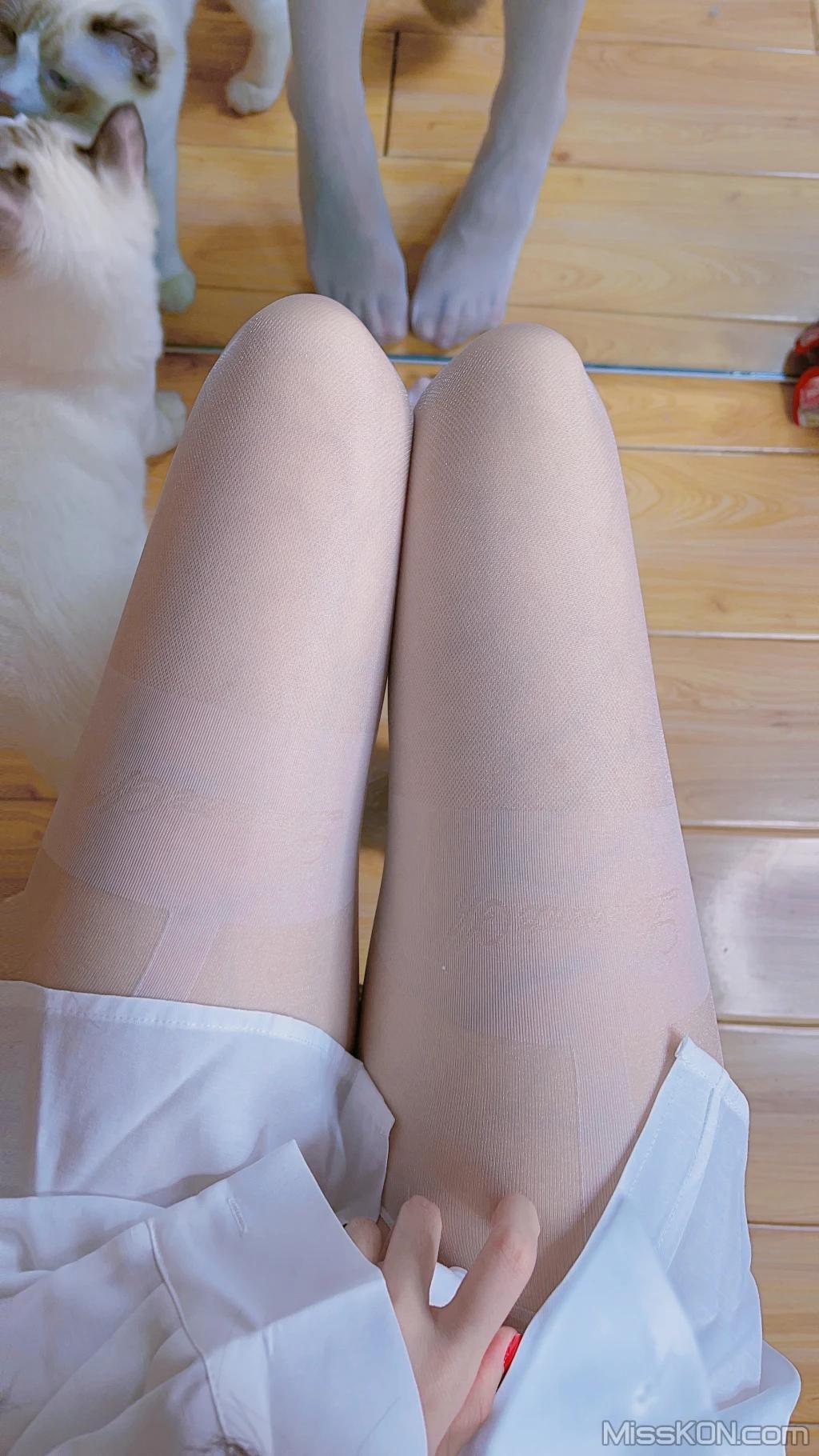 Coser@miko酱ww: mikoの白丝01 (241 photos)(66)