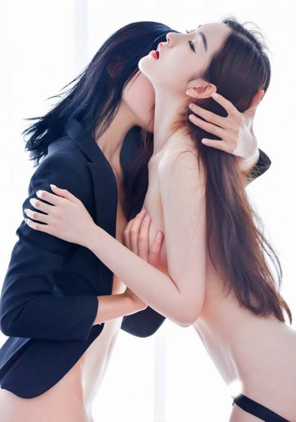 阿朱沈梦瑶激情又燃又欲的百合诱惑(15)