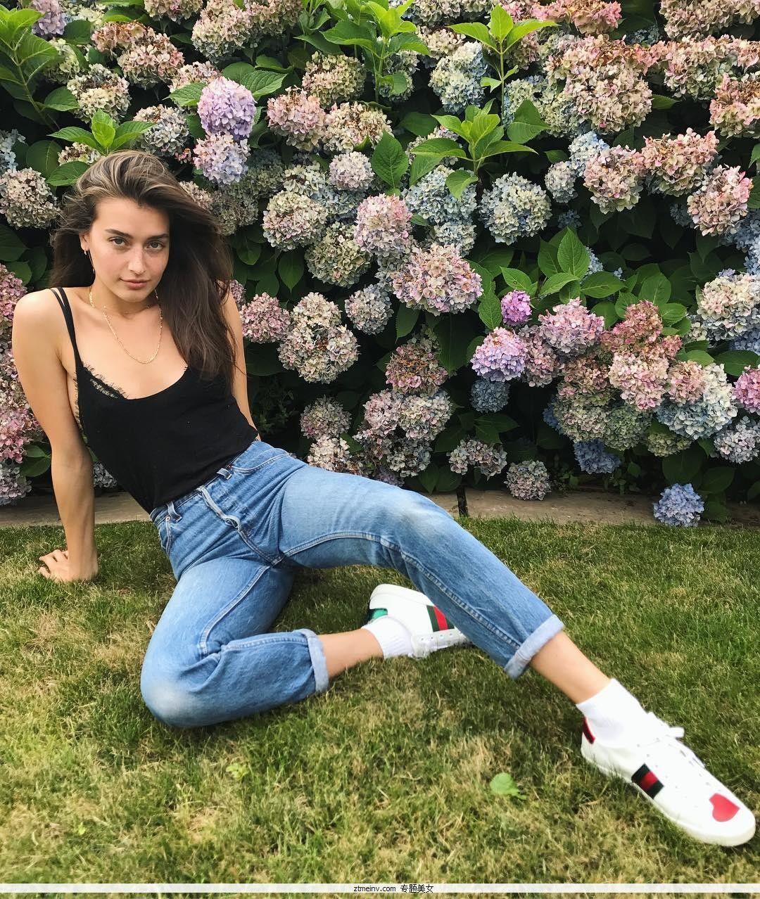 Jessica Clements- 纽约美妆博主兼模特私房照图片(6)