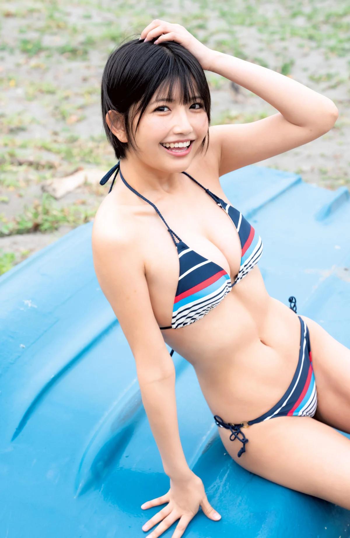 Ami Minami 南あみ, Young Jump 2025 No.32 (ヤングジャンプ 2025年32号)(11)